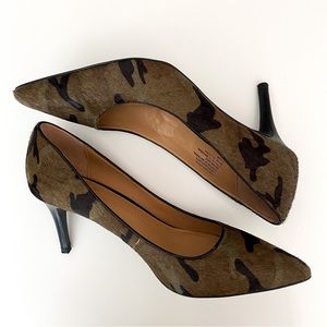 Banana Republic Camouflage Pointy Toe Pumps 7.5